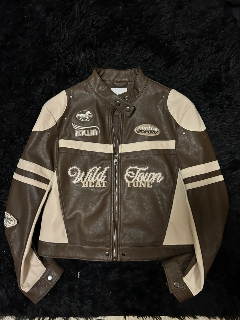 Campera Bershka - imagen 1