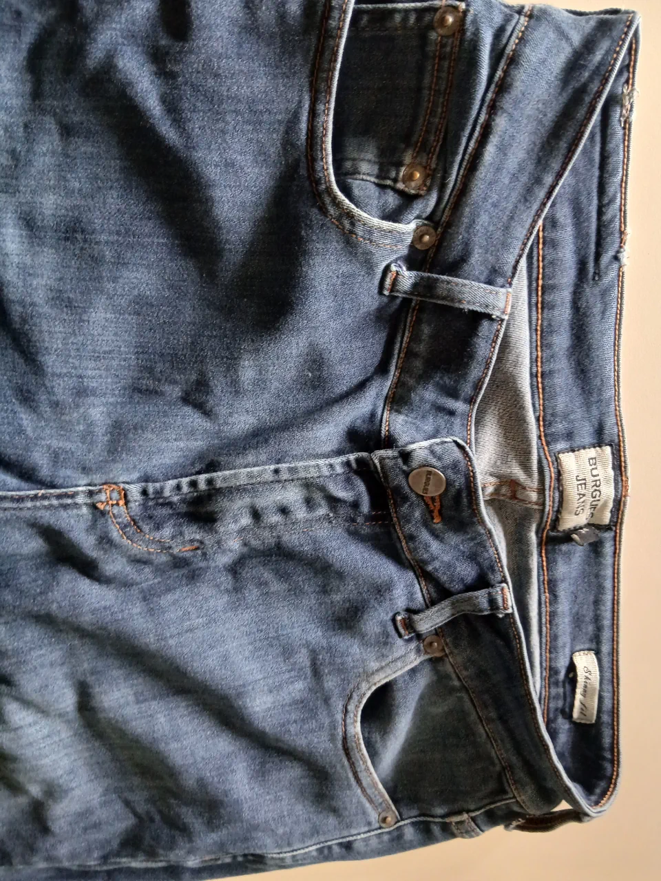BURGUES · Talle MEX/ARG 40