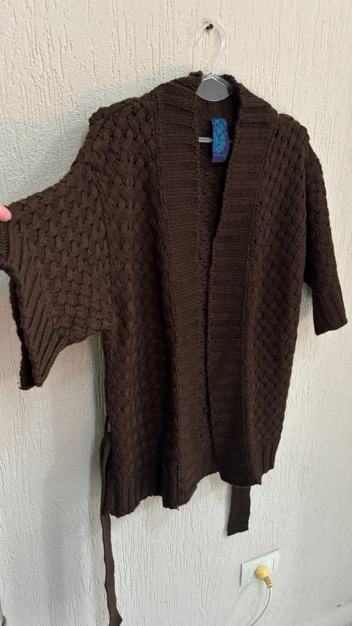Cardigan Zhoue · Talle S