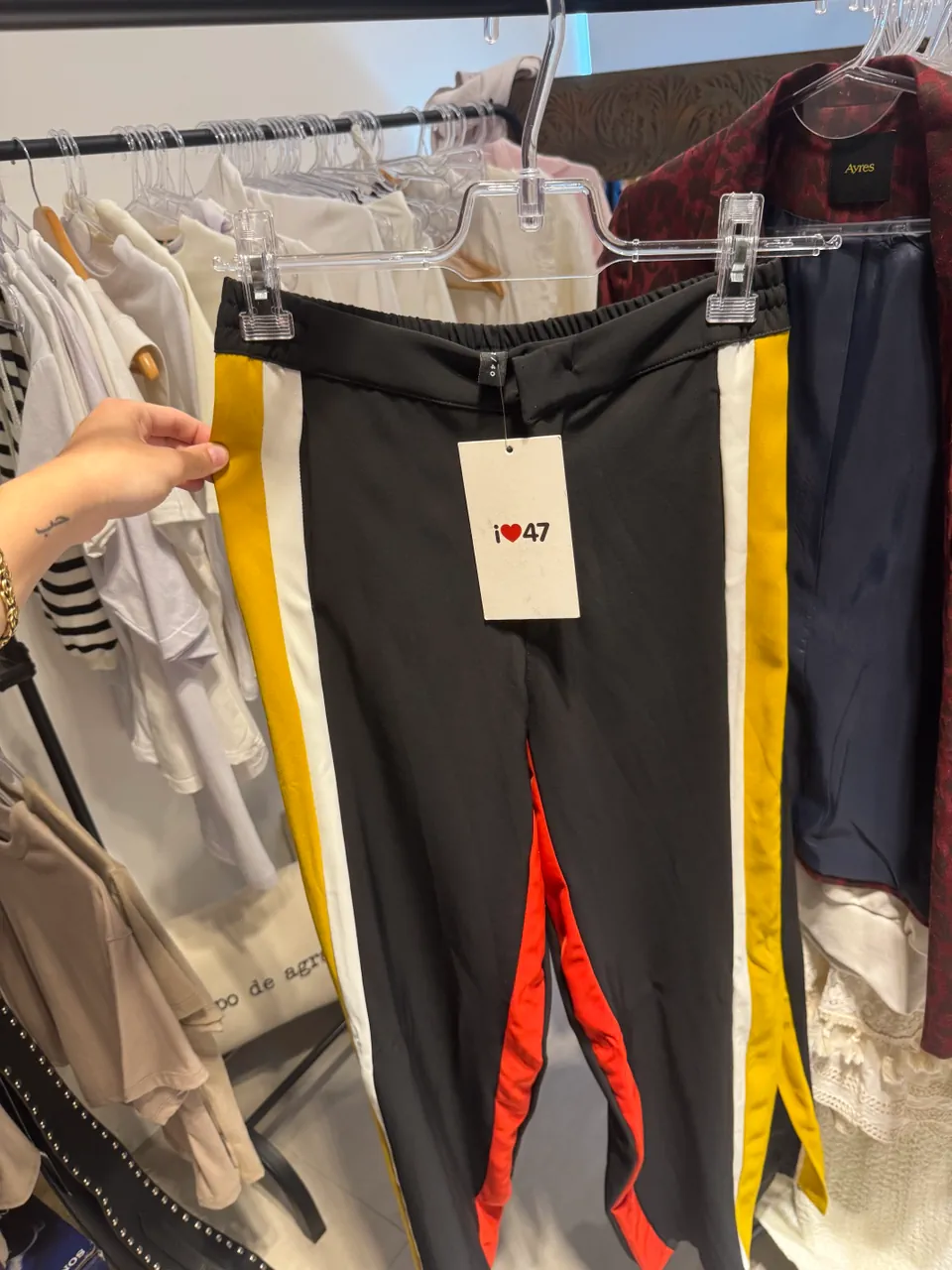 Pantalón 47 Street · Talle 2