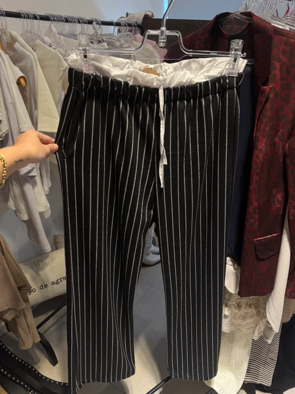 Pantalón Otro · Talle L