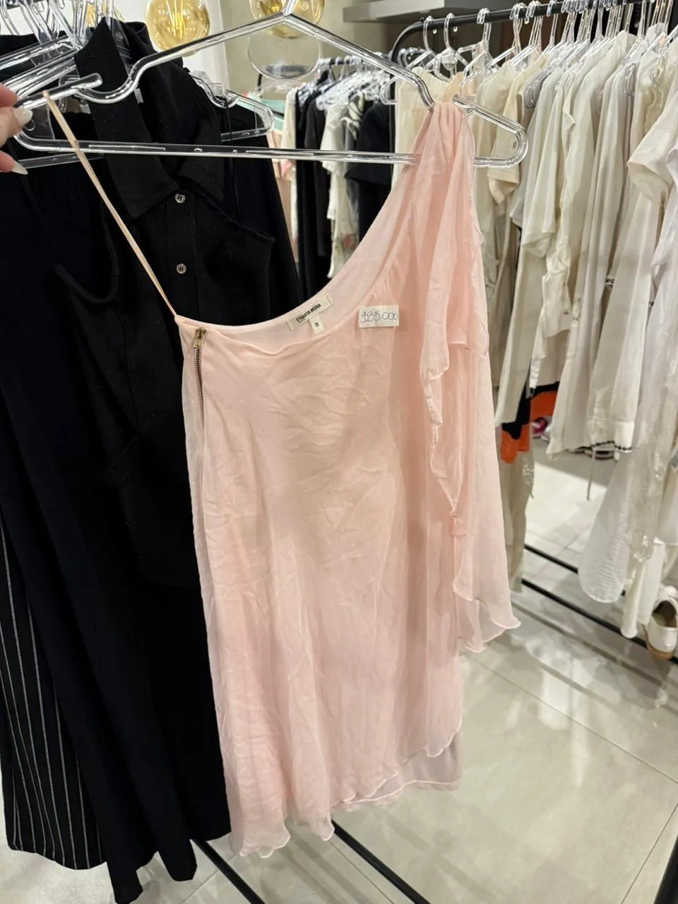 Blusa Etiqueta Negra · Talle 1