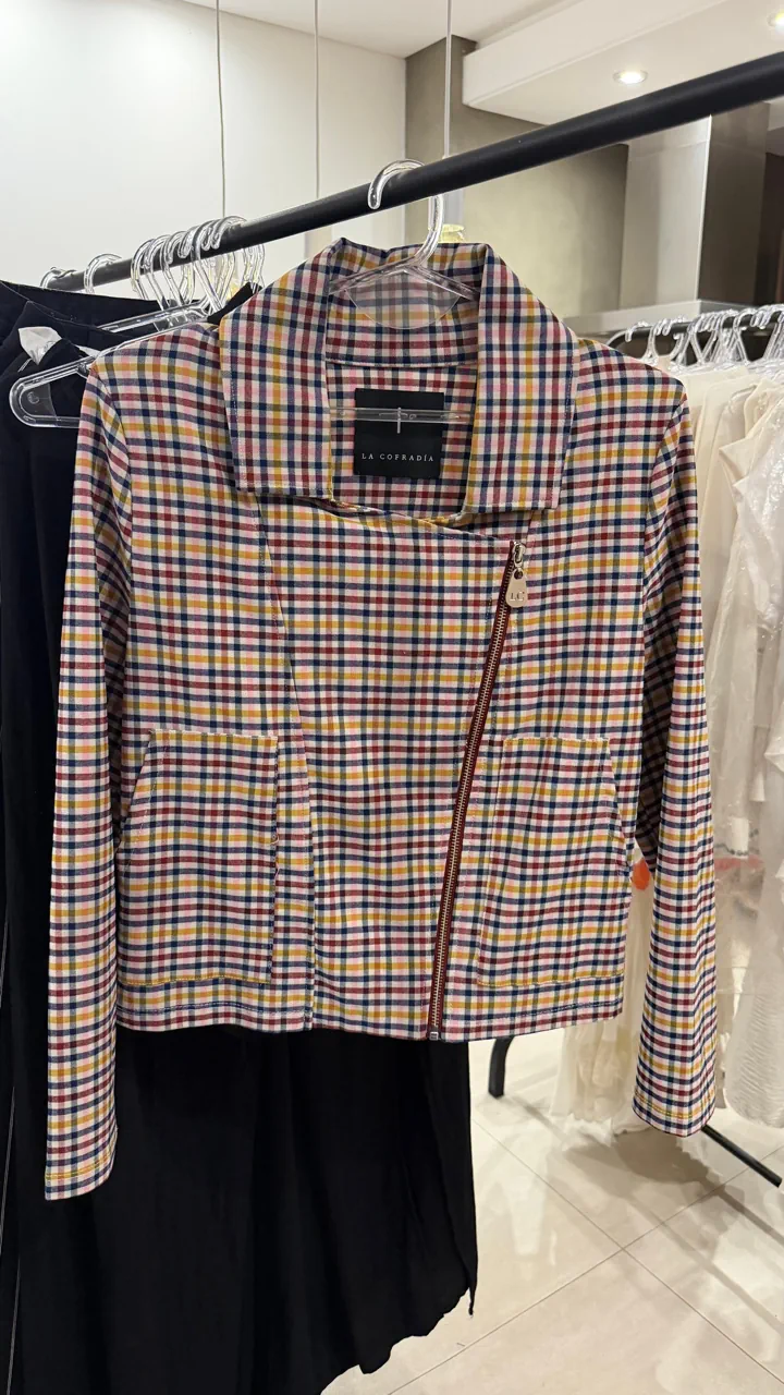 Campera LA COFRADÍA · Talle M