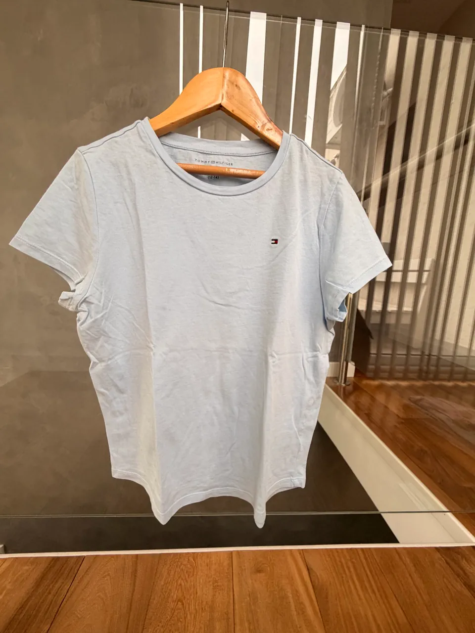 Remera Tommy Hilfiger · Talle 10 años / 140 cm