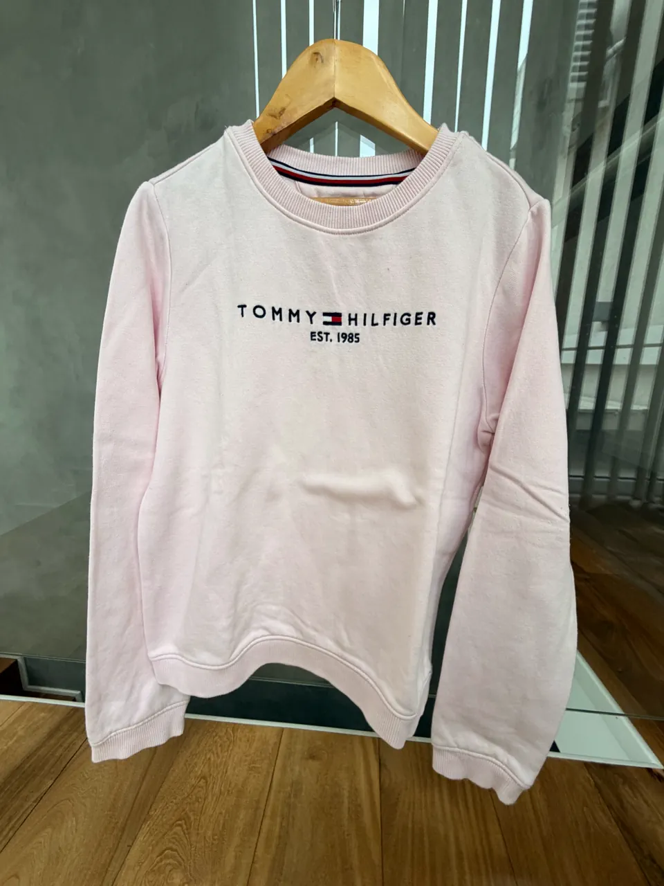 Buzo Tommy Hilfiger · Talle 12 años / 152 cm