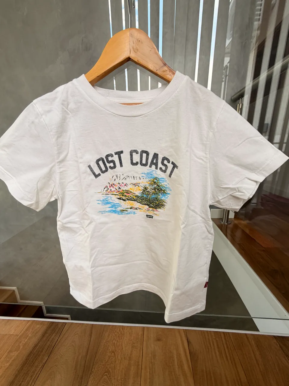 Remera Levi's · Talle M