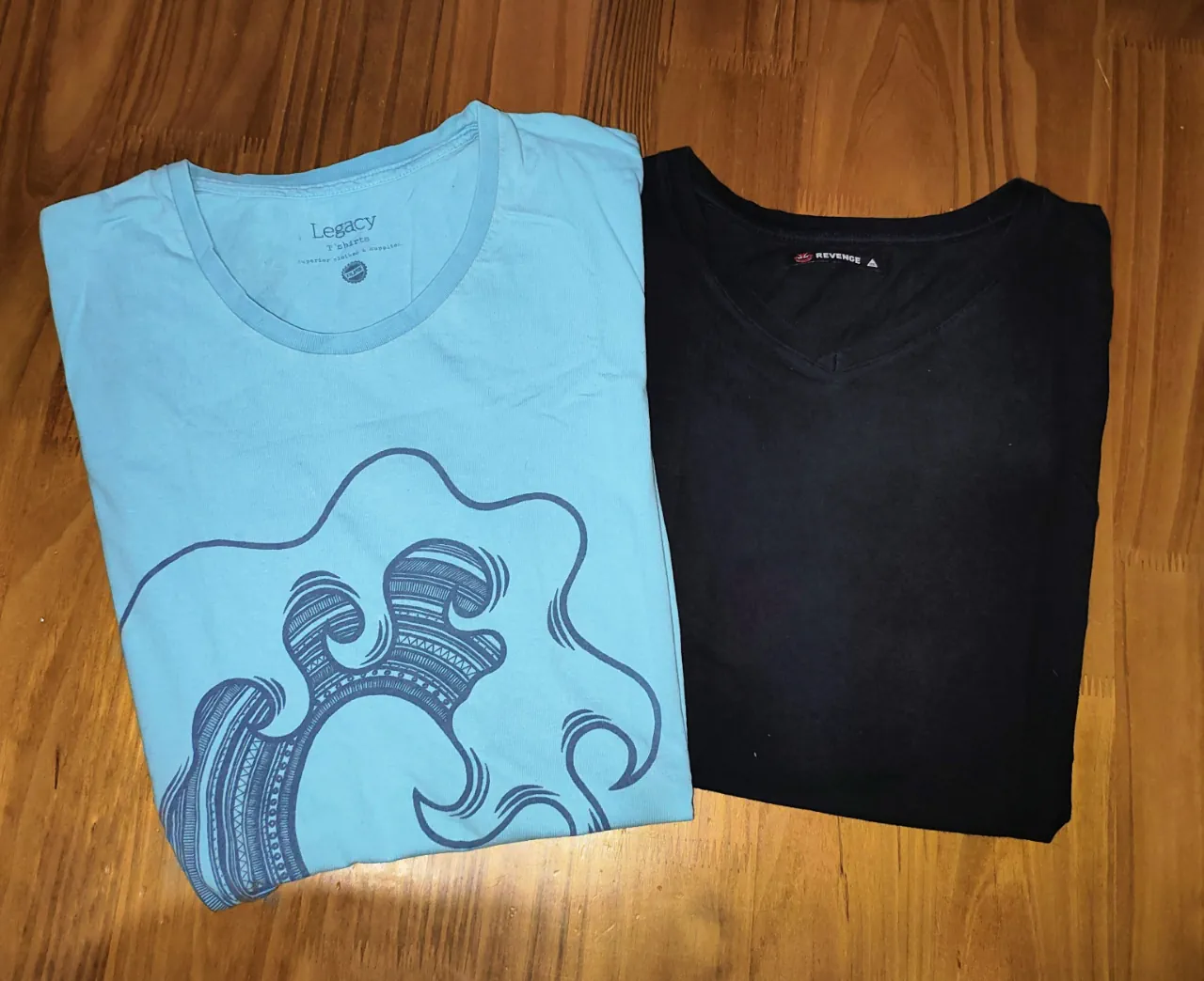 Remera Legacy · Talle XXL