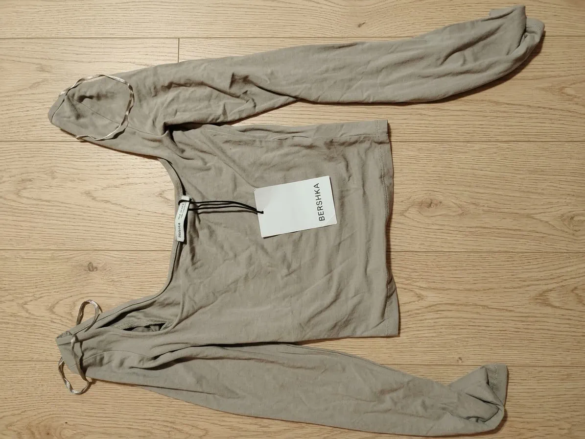 Remera Bershka - imagen 1