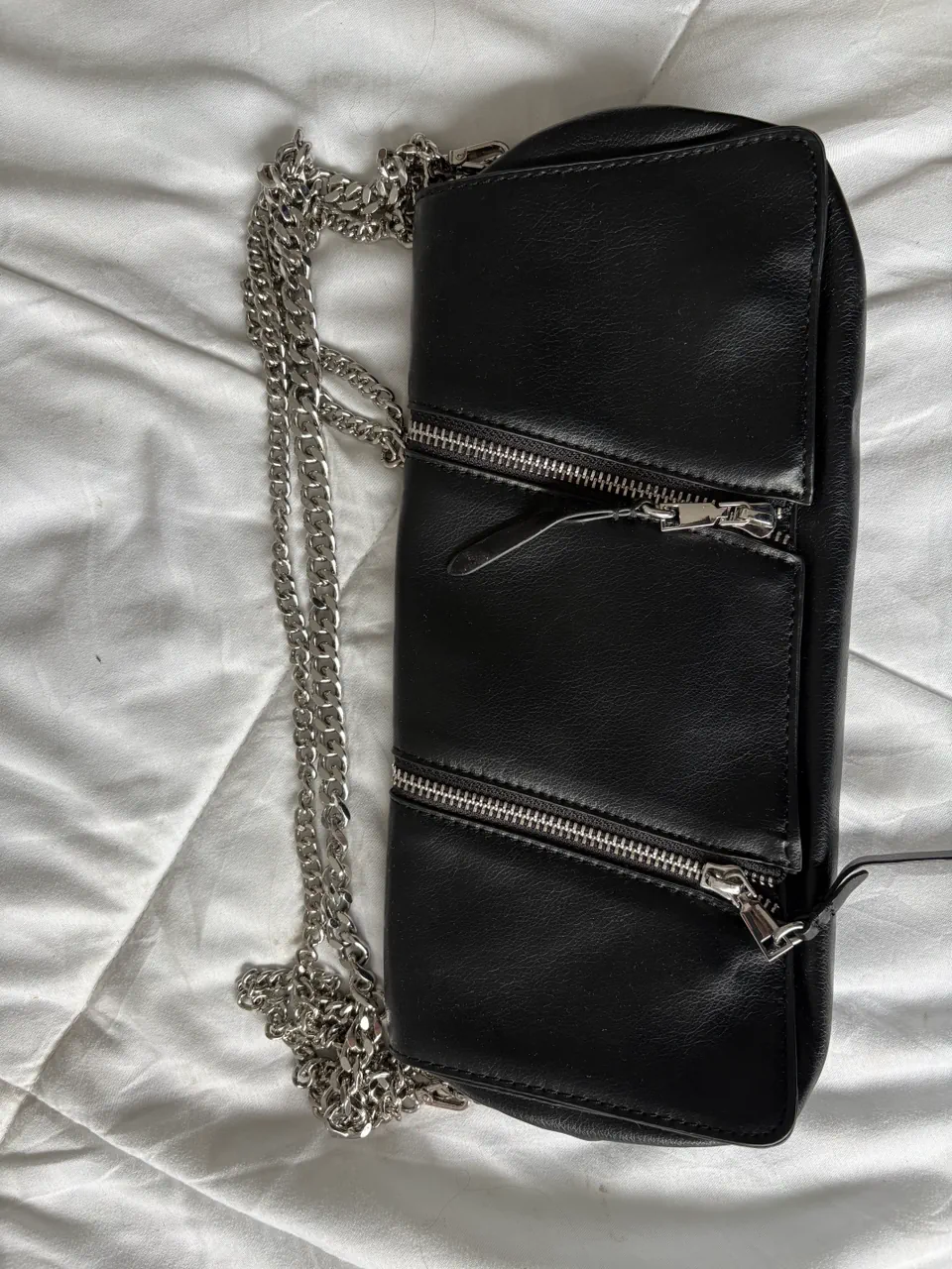 Cartera Zara