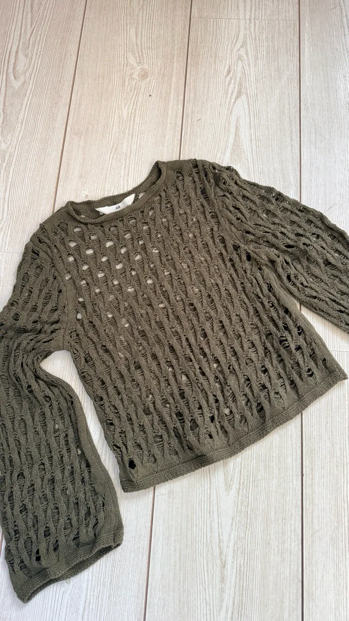 Sweater de cuello redondo H&M · Talle 12 años / 152 cm