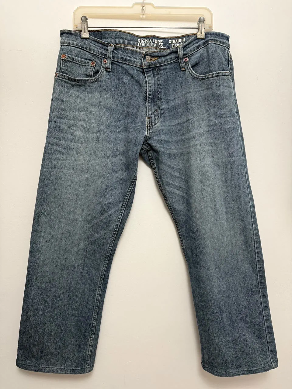 Jean Levi's - imagen 1