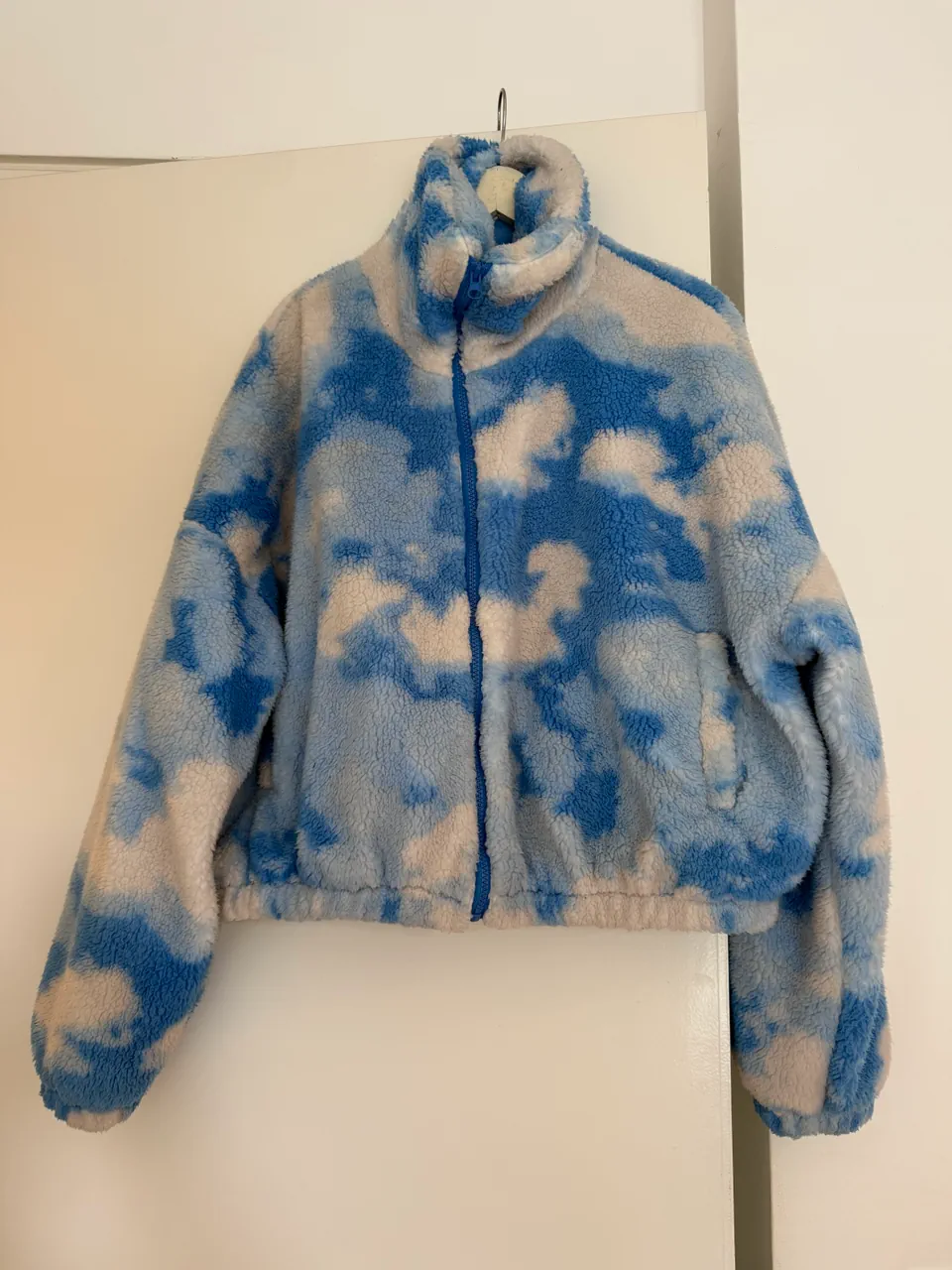 Campera Urban Outfitters - imagen 1