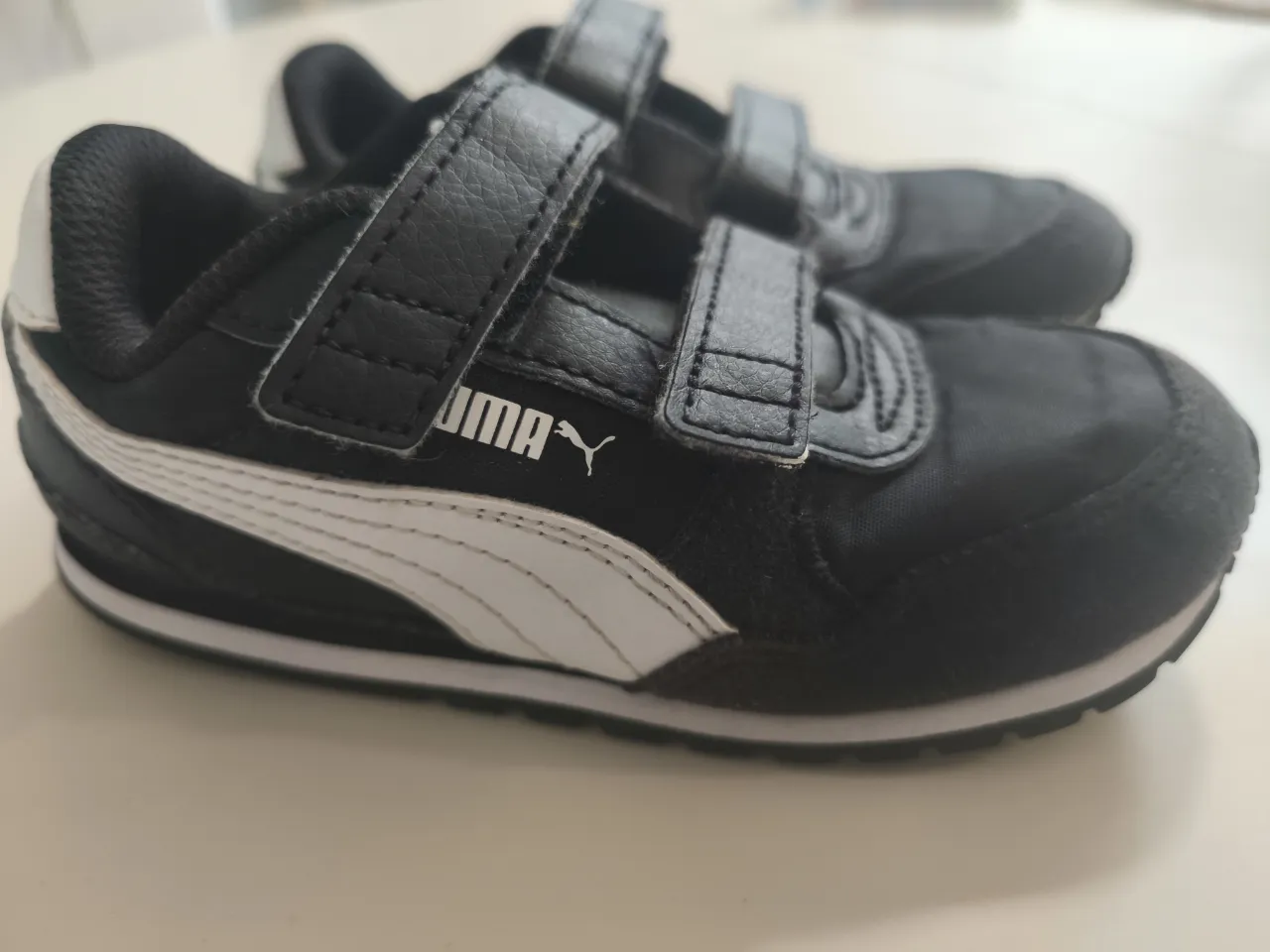 Zapatillas Puma · Talle AR 26