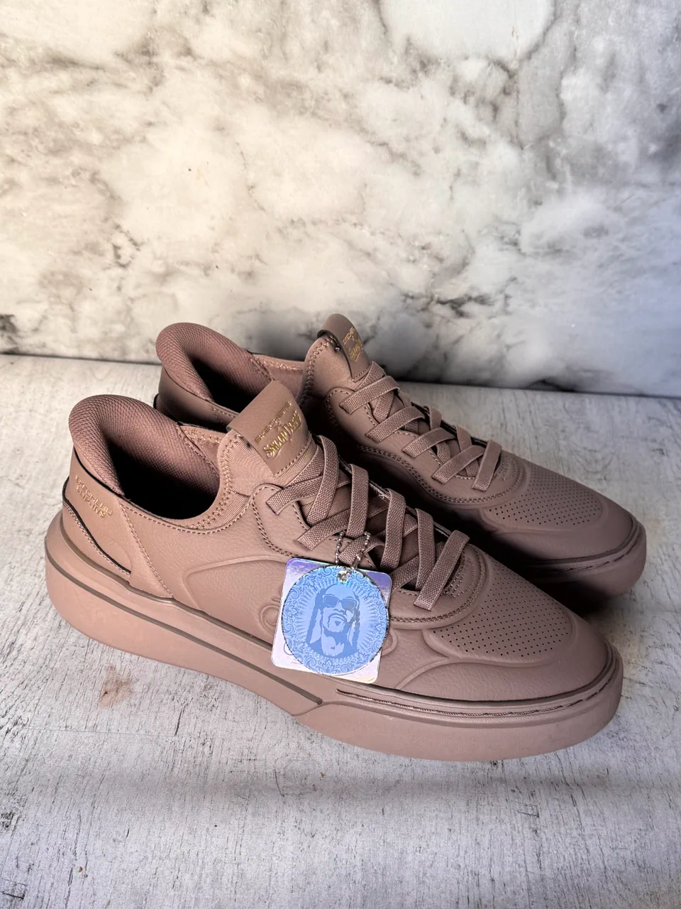 Skechers · Talle AR 42