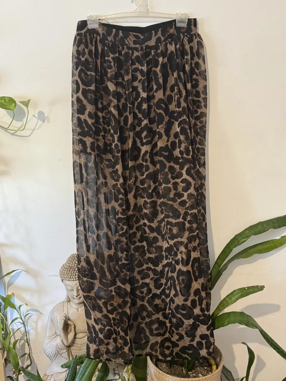 Pantalón Forever 21 · Talle M