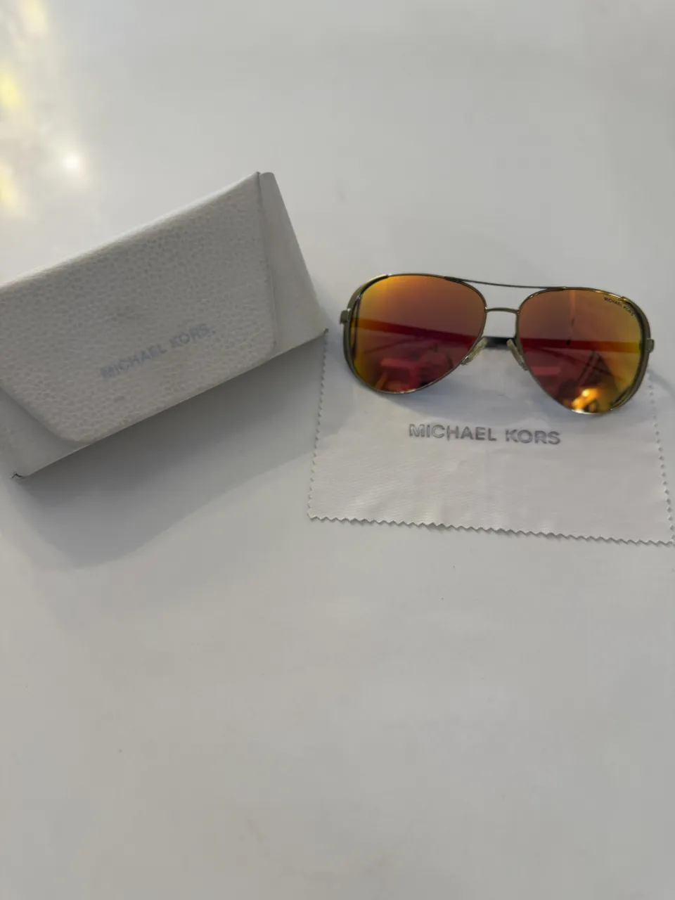 Anteojos Michael Kors - imagen 1