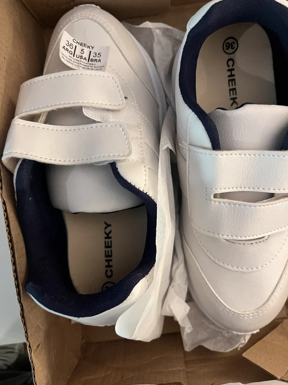 Zapatillas CHEEKY · Talle AR 36