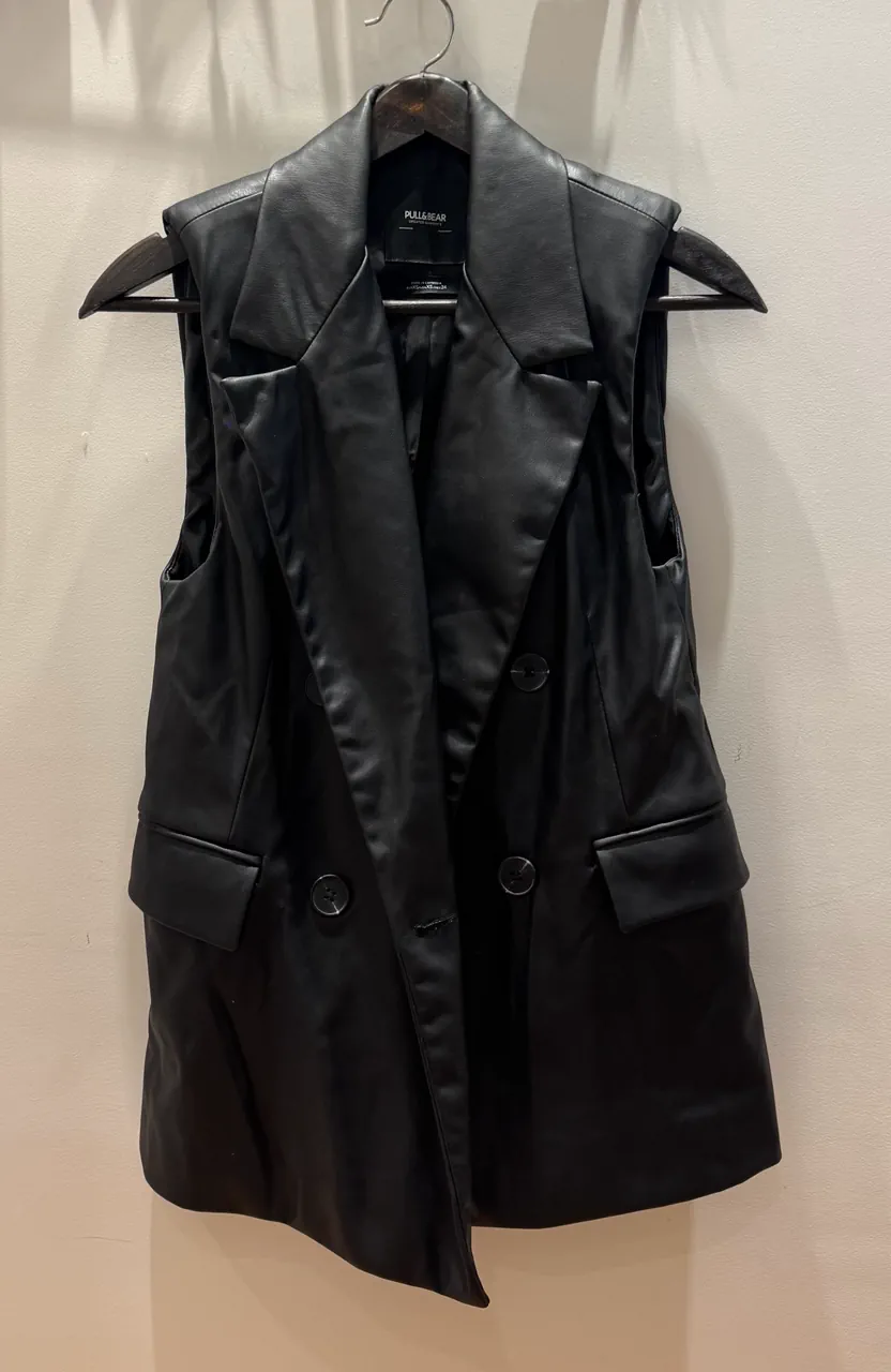Chaleco Pull & Bear · Talle XS
