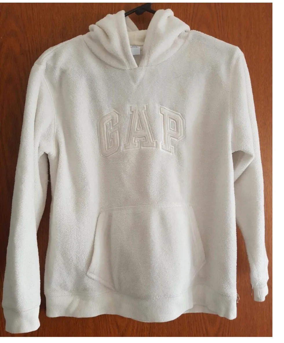 Buzo GAP · Talle M