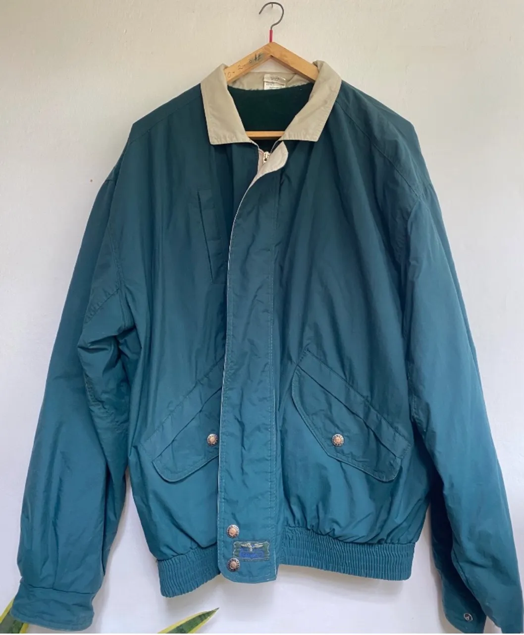 Campera A ≠ - imagen 1