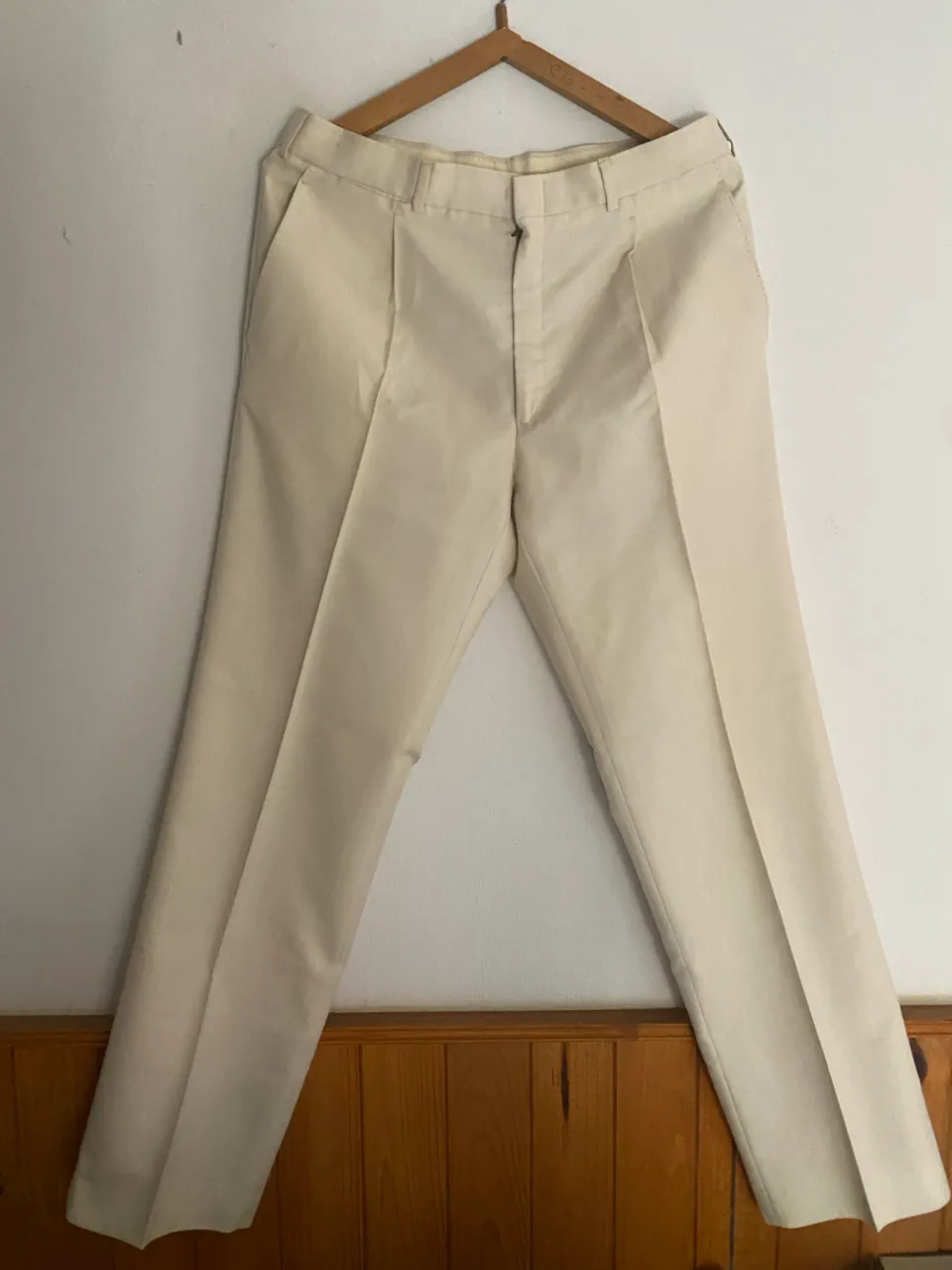 Pantalón Juven · Talle L