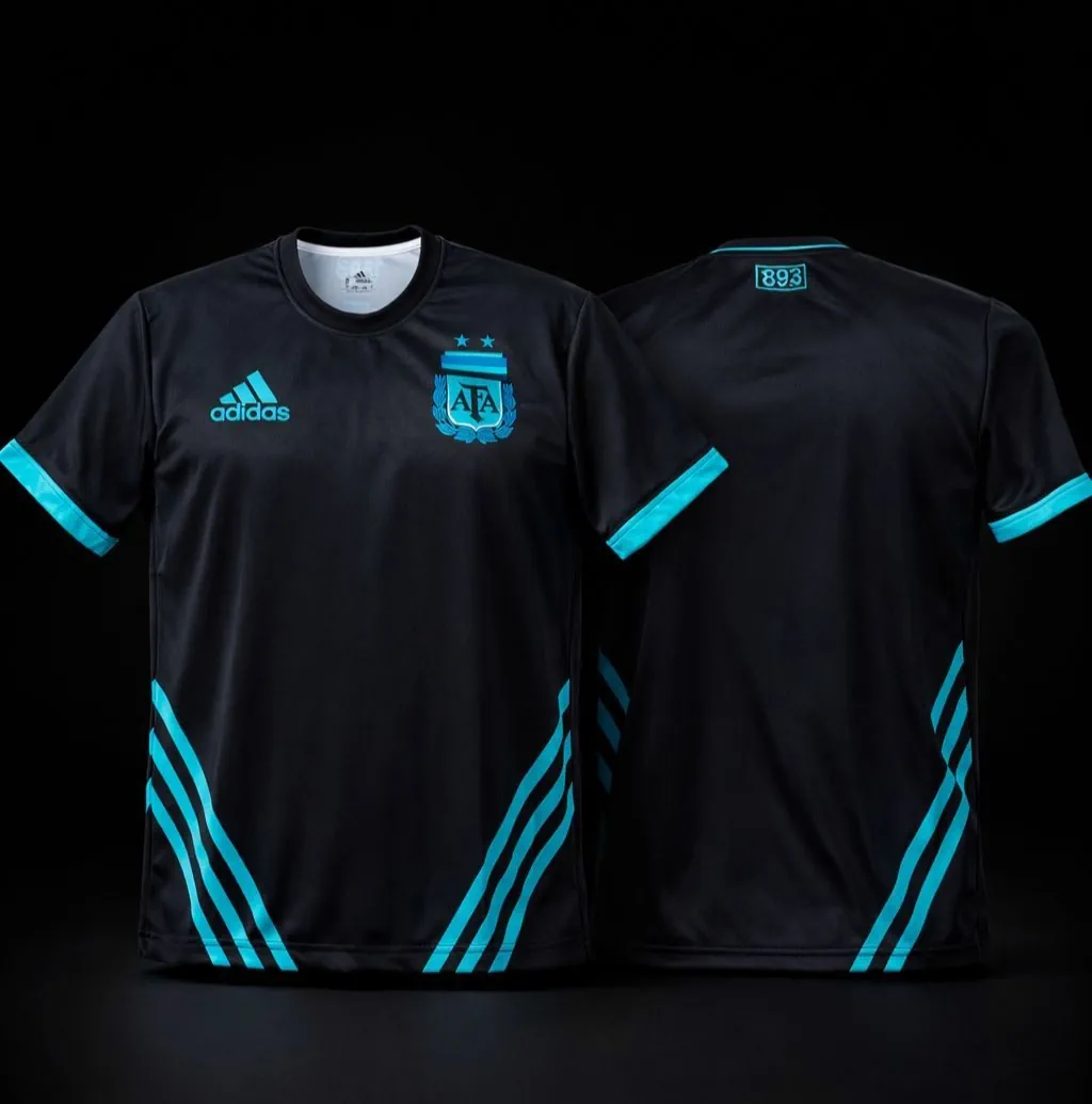 Camiseta adidas · Talle único