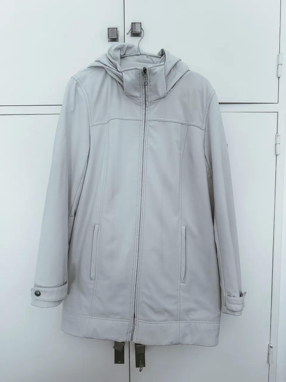 Calvin Klein · Talle L
