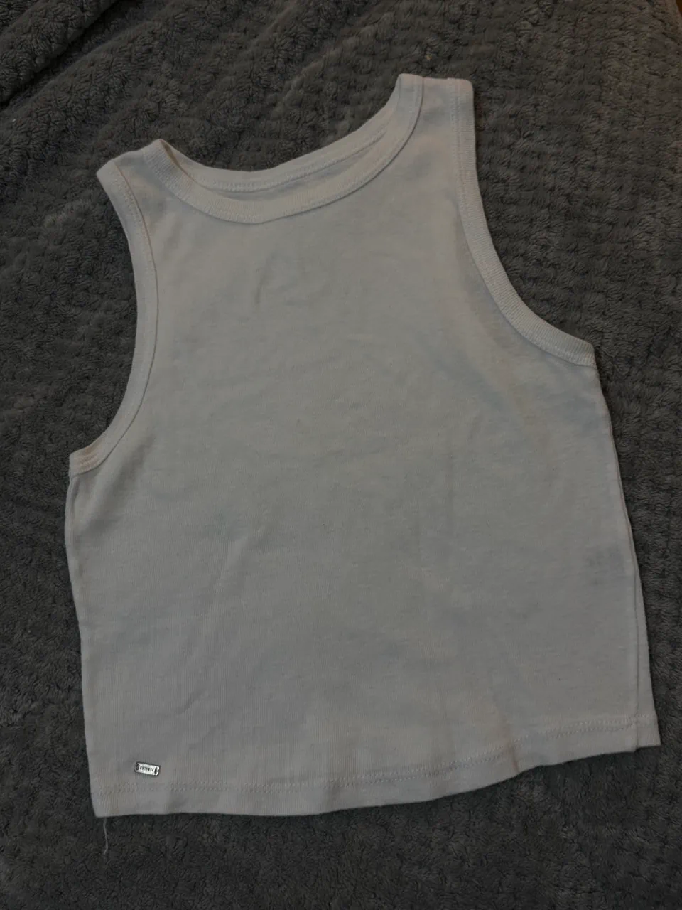 Musculosa Avellaneda flores - imagen 1