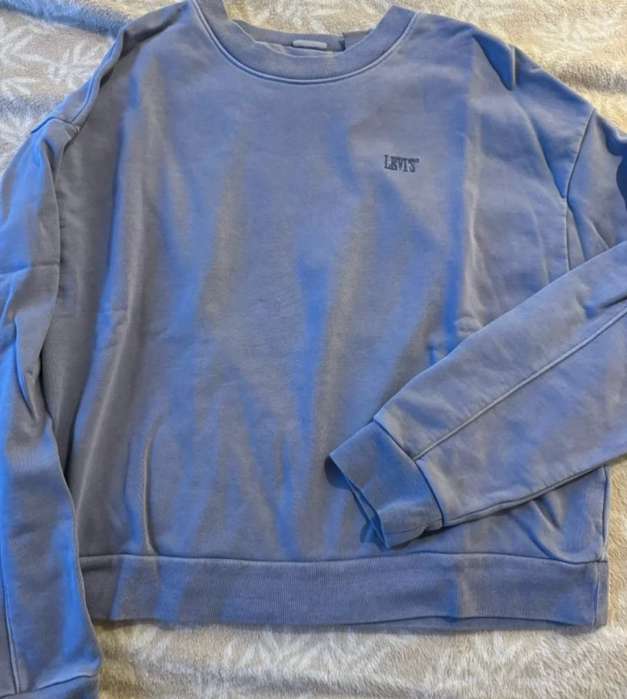 Buzo Levi's - imagen 1