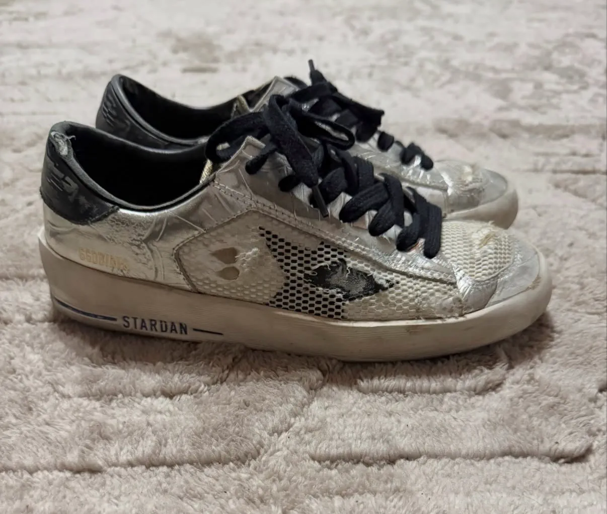 Golden Goose · Talle AR 36