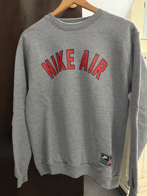 Nike · Talle M