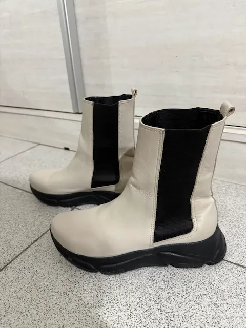 Sarkany · Talle AR 37