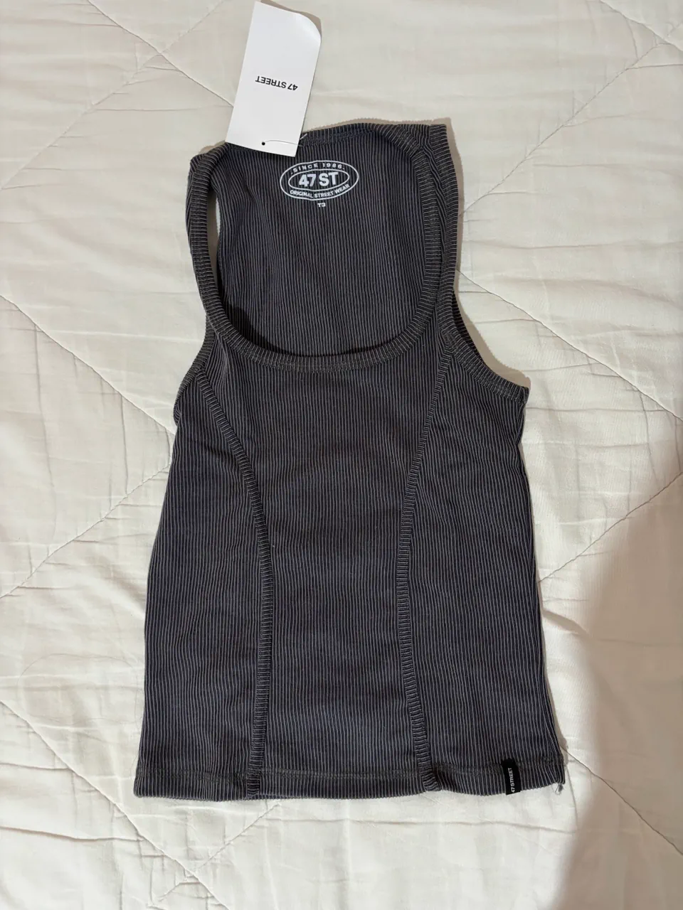 47 Street · Talle 3
