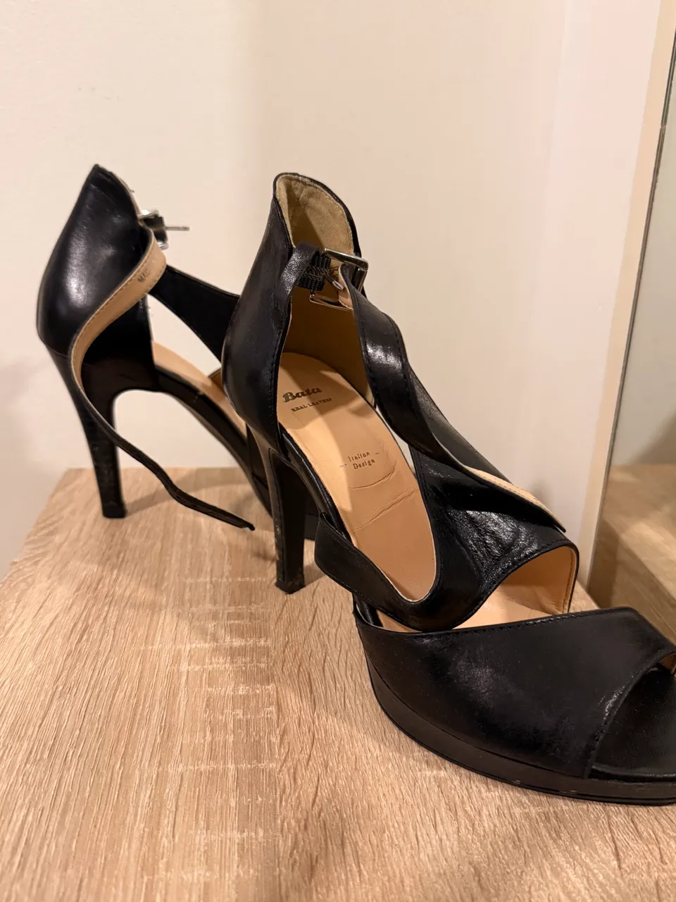 Bata · Talle EU 38