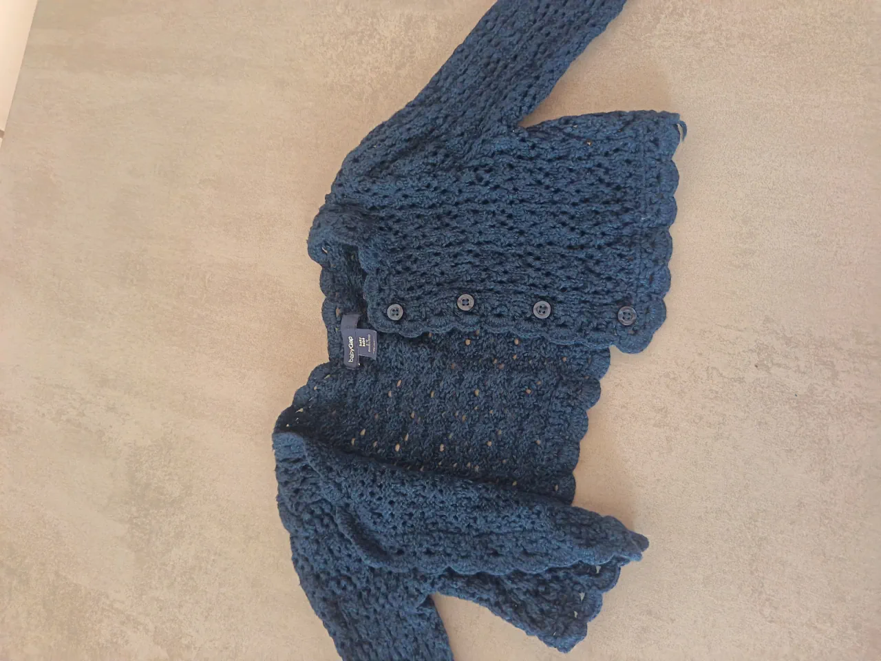 BabyGap · Talle 6-9 meses / 68 cm