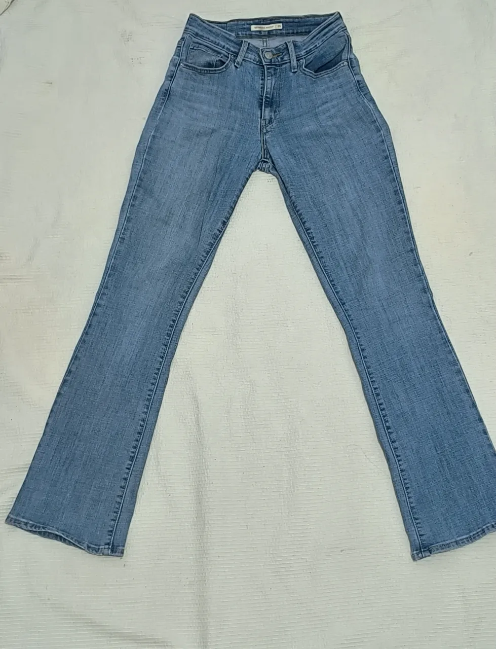 Jean Levi's - imagen 1