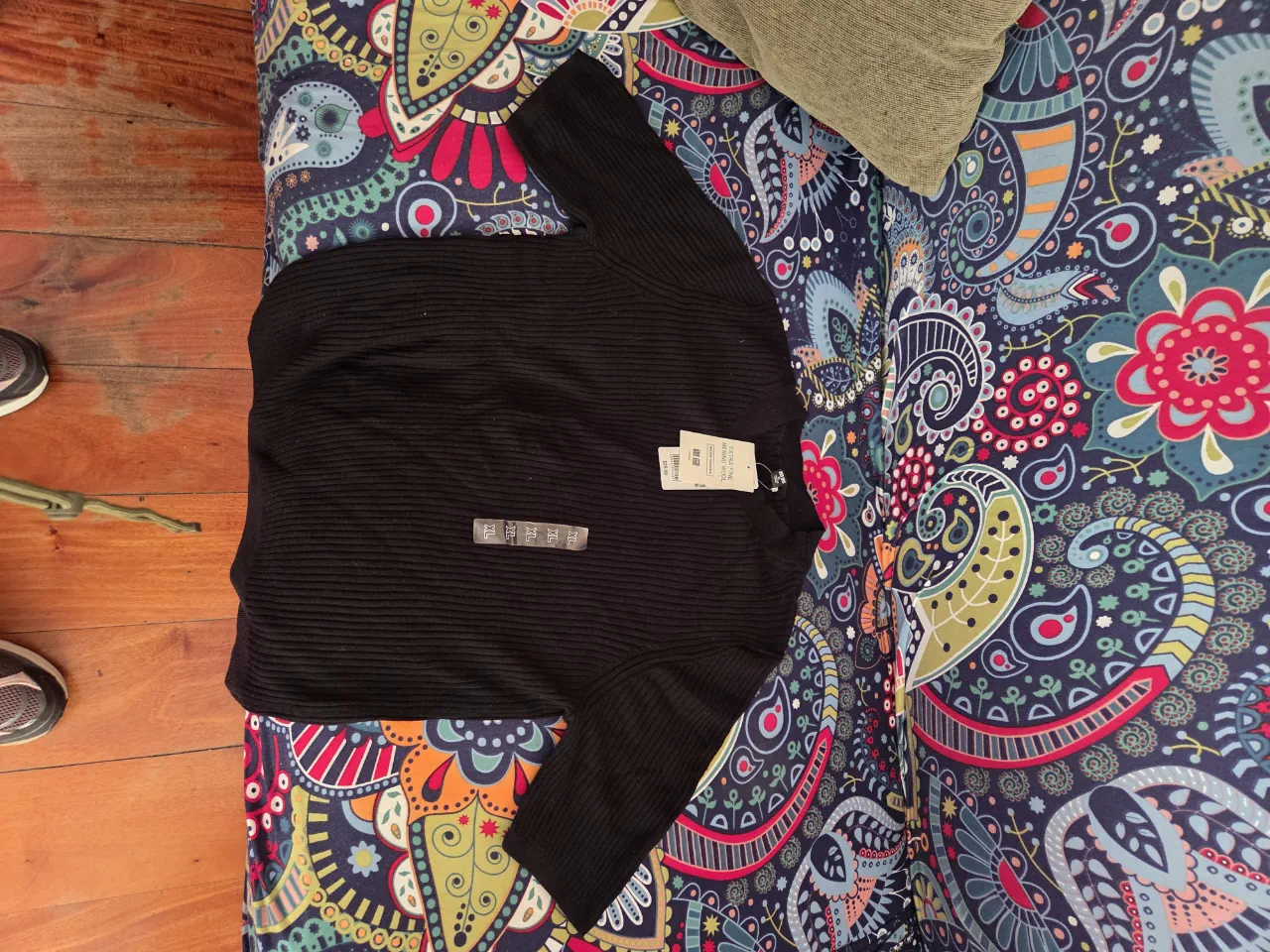 Sweater Uniqlo - imagen 4