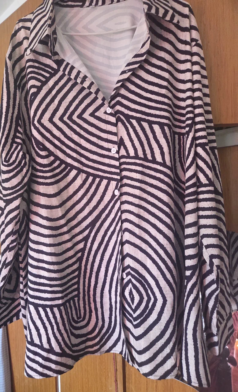 Camisa Shein - imagen 1
