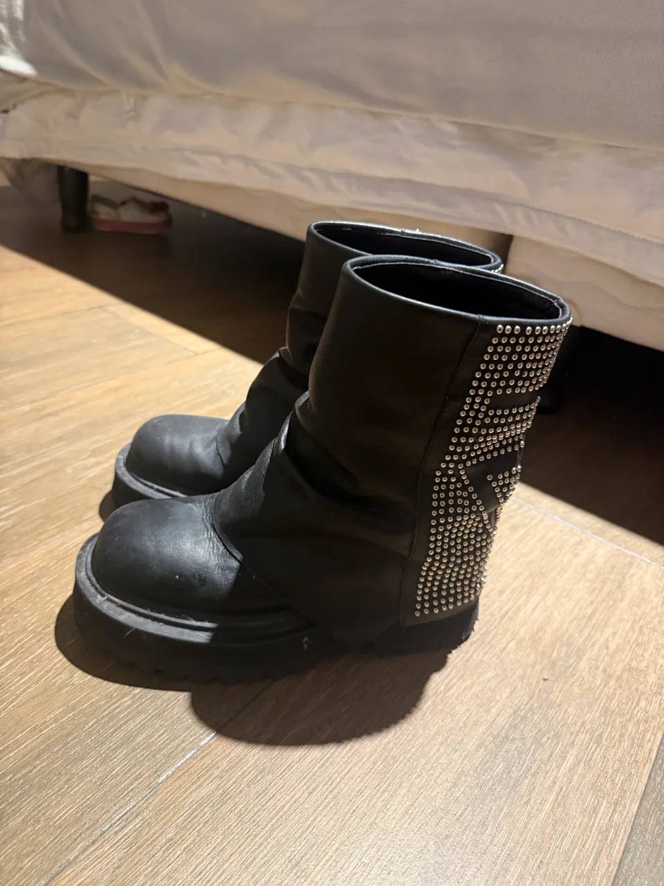 Botas Sarkany - imagen 1
