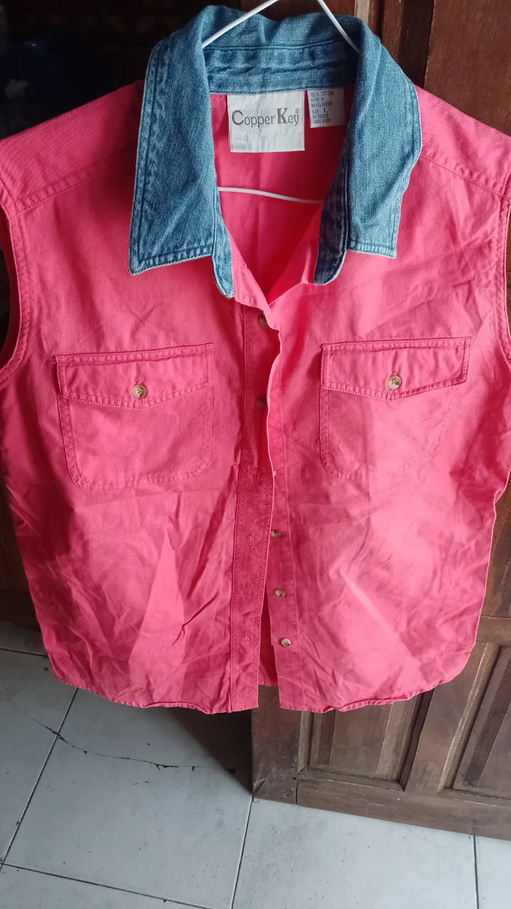 Remera Copperkey · Talle L