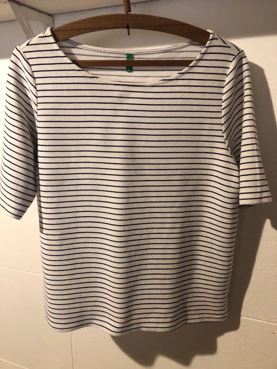 United Colors of Benetton · Talle L