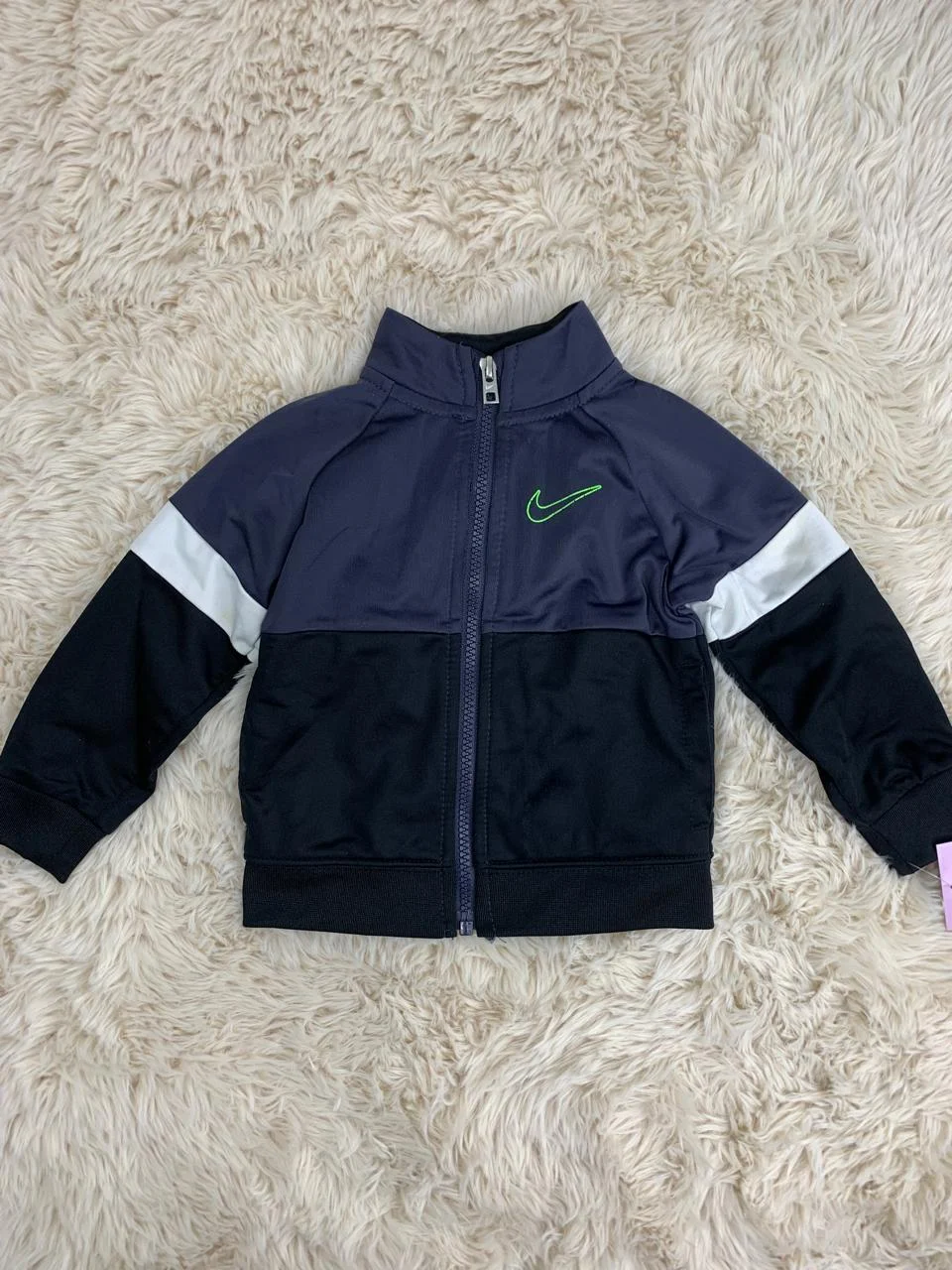 Campera Nike · Talle 12–18 meses / 80 cm