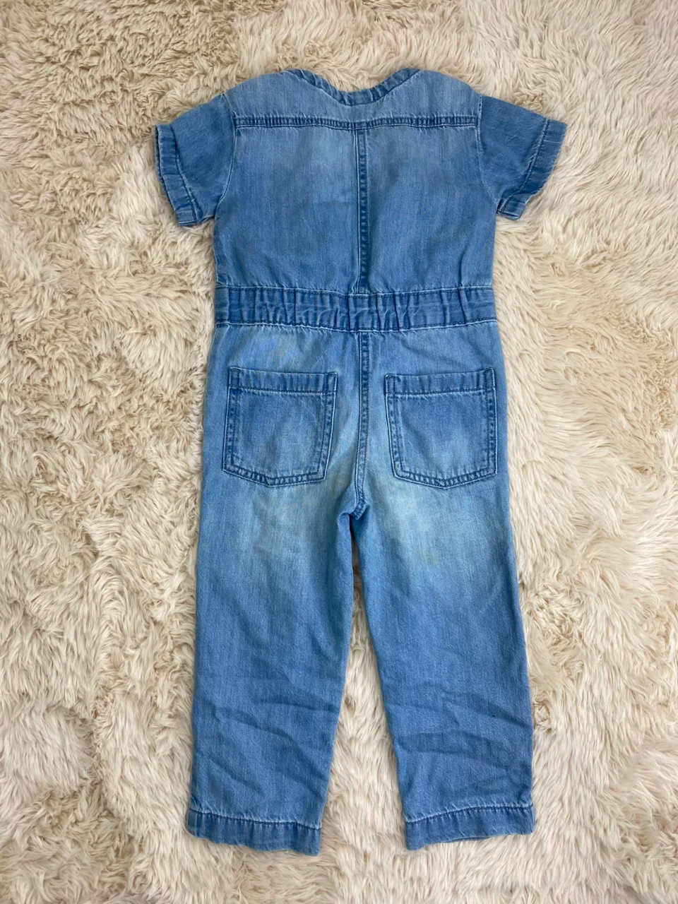 Oshkosh · Talle 12–18 meses / 80 cm