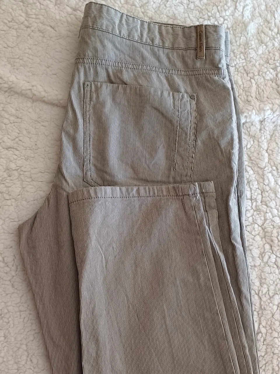 Calvin Klein · Talle M