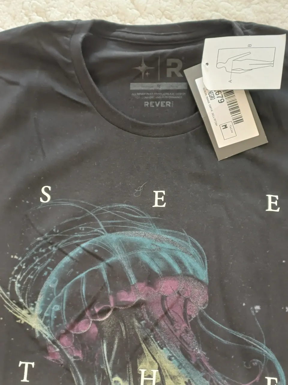 Remera REVER · Talle M