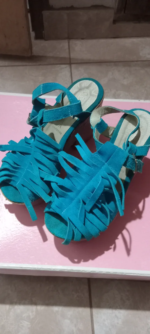 Sandalias Nazaria · Talle AR 36
