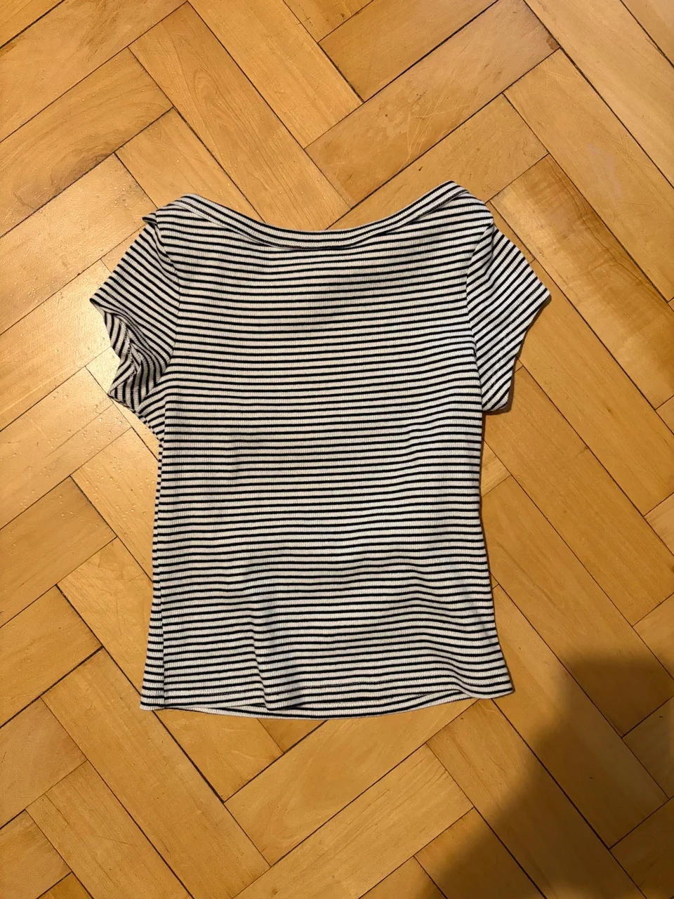 Remera H&M - imagen 1