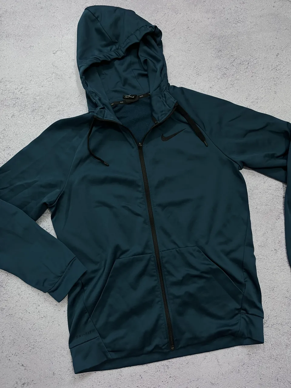 Campera Nike · Talle M