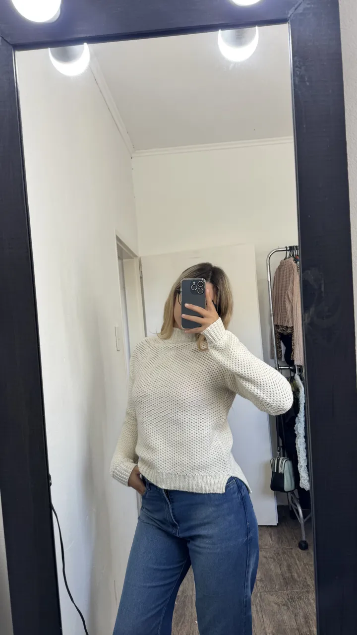 Sweater Stradivarius · Talle S