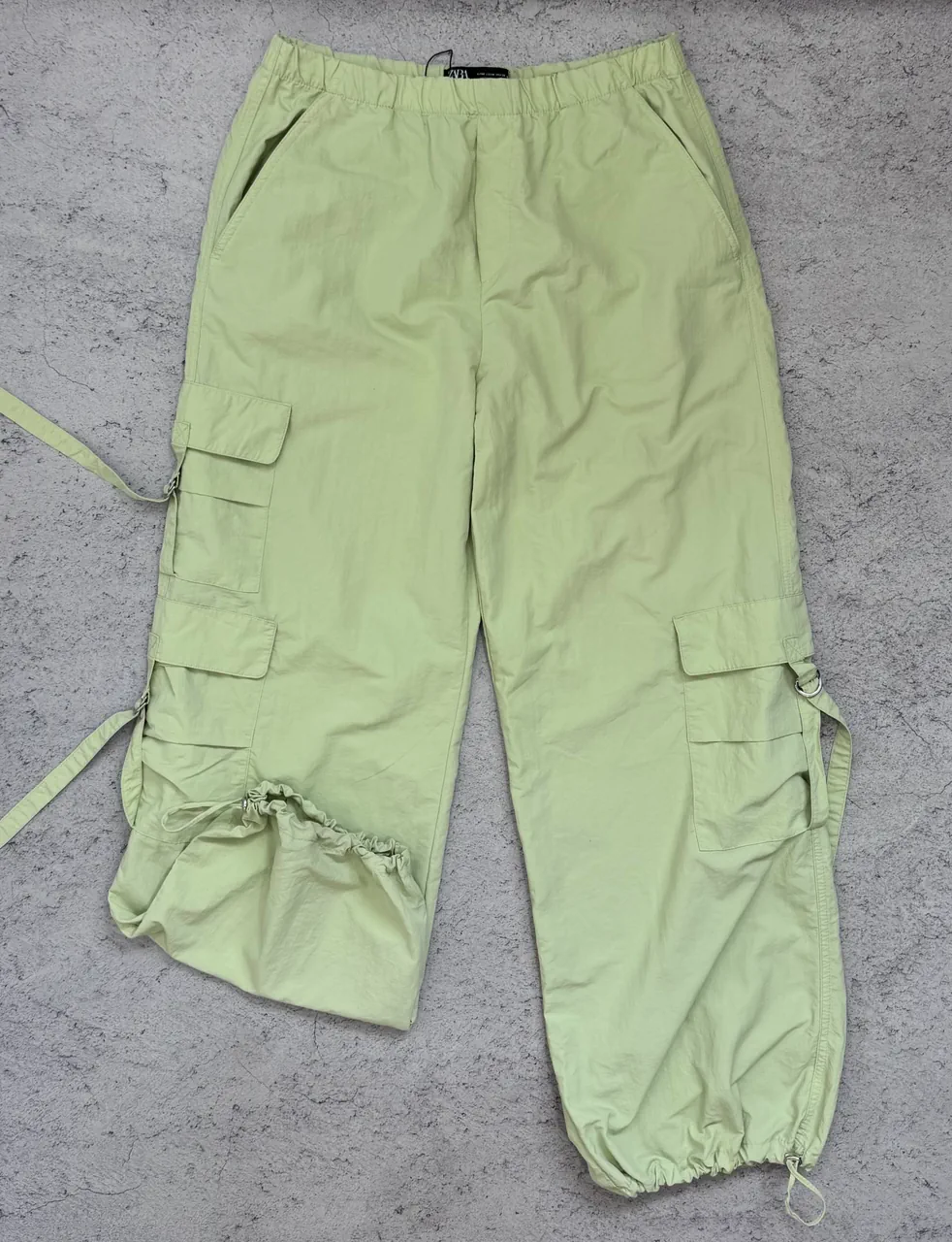 Pantalón Zara · Talle M